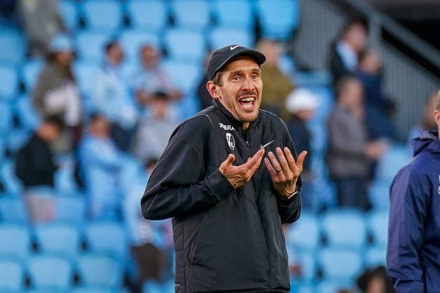 Spain Football UEFA Europa League 2025 2026, quarter-final second leg Celta Vigo vs SC Freiburg Balaidos Vigo Joy, emotions, jubilation at Julian Schuster SC Freiburg, coach gesture, gesture, facial expression, facial expression, emotion Copyright: xJOERANxSTEINSIEKx