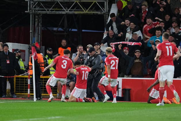 NOTTINGHAM, ENGLAND - APRIL 16: Morgan Gibbs-White of Nottingham Forest celebrates his goal during the UEFA Europa league quarter final football match between Nottingham Forest and FC Porto at City Ground on April 16, 2026 in Nottingham, England Copyright: xPaulxBonserx xSportsxPressxPhotox Sportspressphoto_SPR130866