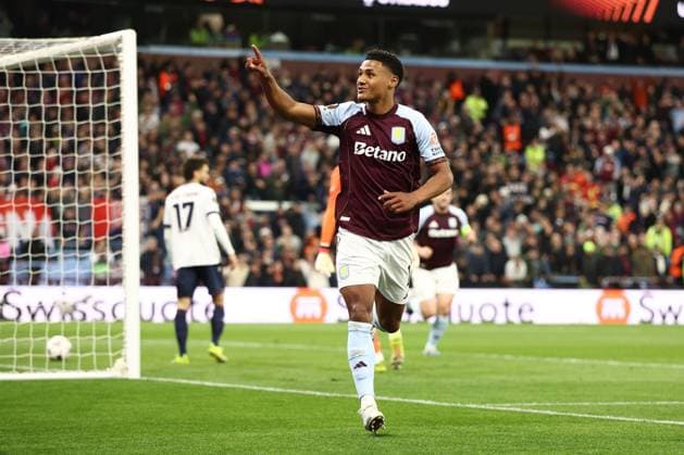 Ollie Watkins of Aston Villa celebrates a goal 1-0. Aston Villa v Bologna, UEFA Europa League, Quarter Final, Second Leg, Football, Villa Park, Birmingham, UK - 16 Apr 2026Birmingham Villa Park United Kingdom EDITORIAL USE ONLY No use with unauthorised audio, video, data, fixture lists, club league logos or live services. Online in-match use limited to 120 images, no video emulation. No use in betting, games or single club league player publications. Copyright: xRyanxBrowne Shutterstockx 16828672an