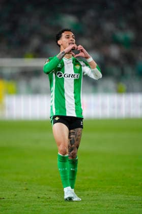 Real Betis Balompie v SC Braga - UEFA Europa League 2025 26 Quarter-Final Second Leg Antony right winger of Betis and Brazil celebrates after scoring his sides first goal during the UEFA Europa League 2025 26 Quarter-Final Leg Two match between Real Betis Balompie and SC Braga at estadio La Cartuja on April 16, 2026 in Seville, Spain. Sevilla Spain  Copyright: xJosexBretonx originalFilename:bretonhernandez-realbeti260416_npFFx.jpg