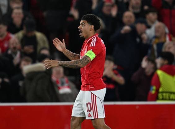Morgan Gibbs-White of Nottingham Forest celebrates after scoring the team s first goal Nottingham Forest v Porto, UEFA Europa League, Quarter Final, Second Leg, Football, City Ground, Nottingham, UK - 16 Apr 2026Nottingham City Ground United Kingdom EDITORIAL USE ONLY No use with unauthorised audio, video, data, fixture lists, club league logos or live services. Online in-match use limited to 120 images, no video emulation. No use in betting, games or single club league player publications. Copyright: xAnnaxGowthorpe Shutterstockx 16828681ab