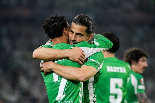 Real Betis Balompie v SC Braga - UEFA Europa League SEVILLA, SPAIN - APRIL 16: Antony of Real Betis Balompie celebrate his goal during the UEFA Europa League 2025 26 Quarter-Final match between SC Braga and Real Betis Balompie at Estadio Estadio La Cartuja on April 16, 2026 in Sevilla, Spain (Photo by Samuel Carreno) Sevilla Sevilla Andalucia Spain Copyright: xSamuelxCarrenox 000_2083