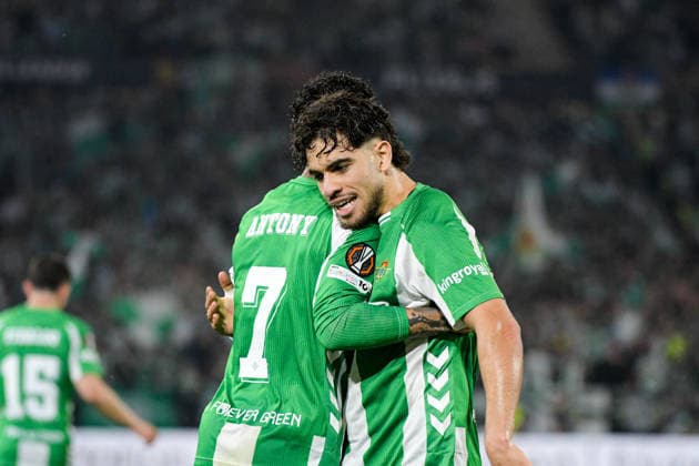 Real Betis Balompie v SC Braga - UEFA Europa League SEVILLA, SPAIN - APRIL 16: Antony of Real Betis Balompie celebrate his goal during the UEFA Europa League 2025 26 Quarter-Final match between SC Braga and Real Betis Balompie at Estadio Estadio La Cartuja on April 16, 2026 in Sevilla, Spain (Photo by Samuel Carreno) Sevilla Sevilla Andalucia Spain Copyright: xSamuelxCarrenox 000_2088