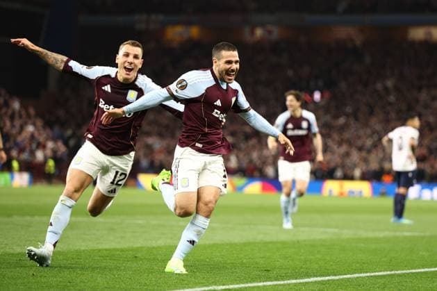 Emi Buendia of Aston Villa celebrates a goal 2-0. Aston Villa v Bologna, UEFA Europa League, Quarter Final, Second Leg, Football, Villa Park, Birmingham, UK - 16 Apr 2026Birmingham Villa Park United Kingdom EDITORIAL USE ONLY No use with unauthorised audio, video, data, fixture lists, club league logos or live services. Online in-match use limited to 120 images, no video emulation. No use in betting, games or single club league player publications. Copyright: xRyanxBrowne Shutterstockx 16828672bj