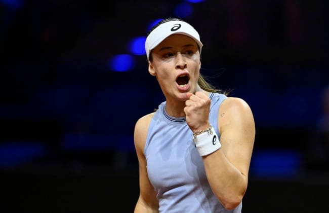 Zeynep Sonmez TUR Jubel Freude Emotion Tennis Damen Porsche Cup Porsche Tennis Grand Prix GP Stuttgart 2026 Porsche Arena 11 19 04 2026 DFL REGULATIONS PROHIBIT ANY USE OF PHOTOGRAPHS AS IMAGE SEQUENCES AND OR QUASI VIDEO Tennis Damen Porsche Cup Porsche Tennis Grand Prix GP Stuttgart 2026