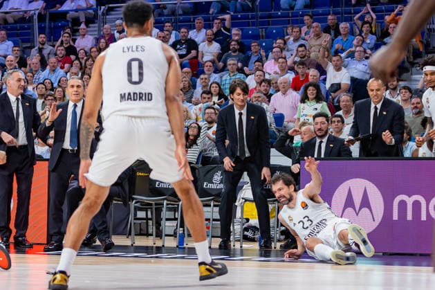 ESP Real Madrid v Crvena Zvezda Meridianbet Belgrade Euroleague Sergio Llull of Real Madrid during the Euroleague match, between Real Madrid and Crvena Zvezda Meridianbet Belgrade played at Movistar Arena Stadium on April 16, 2026 in Madrid Spain Spain Madrid Spain Basketball Copyright: xAlbaxPachecox xAgenciaxLOFx