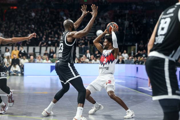 Partizan Mozzart - Baskonia - EuroLeague BELGRADE, SERBIA - APRIL 19: Kobi Simmons (2) of Baskonia in action during the EuroLeague match between Partizan Mozzart and Baskonia at Belgrade Arena in Belgrade, Serbia on April 19, 2026. Filip Stevanovic Anadolu Belgrade Serbia. Editorial use only. Please get in touch for any other usage.  Copyright: x2026xAnadoluxFilipxStevanovicx