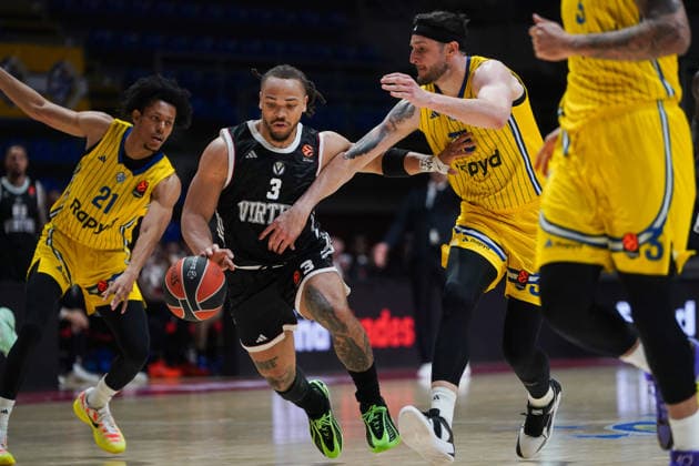 April 16, 2026, Belgrade, Central Serbia, Serbia: 2026416, Belgrade, Serbia - Maccabi Rapyd Tel Aviv and Virtus Bologna play a EuroLeague basketball game at the Aleksandar Nikolic Hall. CARSEN EDWARDS in action. Belgrade Serbia - ZUMAd223 20260416_zip_d223_022 Copyright: xMarkoxDimicx