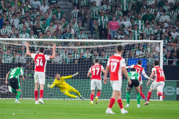 April 16, 2026, Sevilla, Sevilla, Spain: Ricardo Horta of SC Braga shoots for goal during the UEFA Europa League 2025 26 Quarter-Final Second Leg match between Real Betis and SC Braga at La Cartuja Stadium on April 16, 2026, in Sevilla, Spain. Sevilla Spain - ZUMAa181 20260416_zaa_a181_310 Copyright: xJoaquoÂ­NxCorcherox