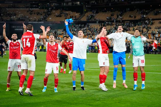 Real Betis Balompie v SC Braga - UEFA Europa League 2025 26 Quarter-Final Second Leg Braga players celebrates the victory after winning the UEFA Europa League 2025 26 Quarter-Final Leg Two match between Real Betis Balompie and SC Braga at estadio La Cartuja on April 16, 2026 in Seville, Spain. Sevilla Spain  Copyright: xJosexBretonx originalFilename:bretonhernandez-realbeti260416_npA1a.jpg