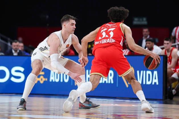 April 16, 2026, Madrid, Madrid, Spain: Mario Hezonja of Real Madrid and Jordan Nwora of Crvena Zvezda in action during the Turkish Airlines EuroLeague Regular Season Round 38 match between Real Madrid and Crvena Zvezda Meridianbet Belgrade at Movistar Arena on April 16, 2026, in Madrid, Spain. Real Madrid V Crvena Zvezda Meridianbet Belgrade - Turkish Airlines EuroLeague  - ZUMAa181 20260416_zaa_a181_293 Copyright: xIrinaxR.xHipolitox