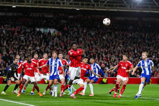 Nottingham Forest v FC Porto, UEFA Europa League Ola Aina Of Nottingham Forest heads the ball clear during the Nottingham Forest v FC Porto UEFA Europa League match at the City Ground, West Bridgford, England on 16 April 2026 Credit: Lee Keuneke Every Second Media Editorial use only. All images are copyright Every Second Media Limited. No images may be reproduced without prior permission. Copyright: xIMAGO EveryxSecondxMediax ESM-1913-0087 LeexKeunekex xEveryxSecondxMediax