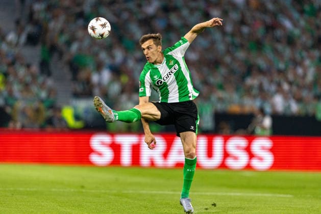Diego Llorente (3) seen during UEFA Europa League quarterfinal game between teams of Real Betis Balompie and SC Braga (Maciej Rogowski Ball Raw Images) Sevilla Estadio La Cartuja Spain Copyright: xMaciejxRogowskix ROG_RBvBRA-126