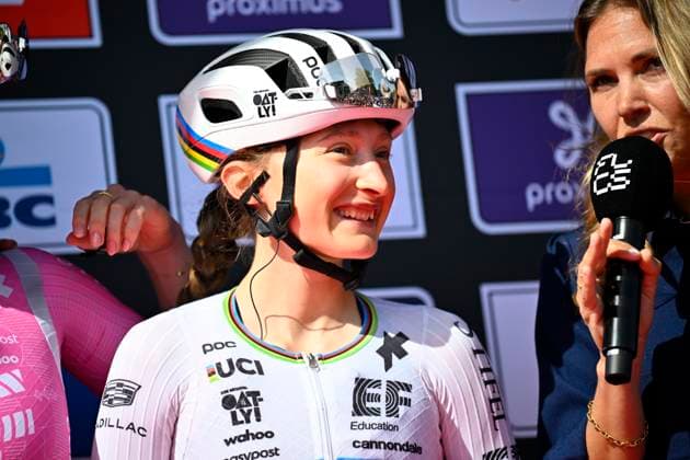 Brabantse Pijl - Fleche Brabanconne Women 2026 Cycling Race OVERIJSE, BELGIUM - APRIL 17 : Vallieres Magdeleine (CAN) of EF Education-Oatly during the 11th edition of De Brabantse Pijl - La Fleche Brabanconne Women an UCI ProSeries 1.Pro one day cycling road race for Women Elite of 125 km with start in Lennik and finish in Overijse on April 17, 2026 in Overijse, Belgium, 17 04 2026 ( Motordriver Guy De Vuyst - Overijse Belgium  Copyright: xTomasxSiskx