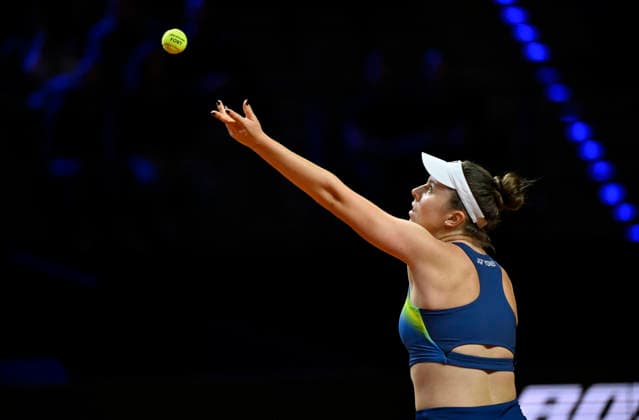 Linda Noskova CZE Action Serve Tennis Womens Porsche Cup Porsche Tennis Grand Prix GP Stuttgart 2026 Porsche Arena 11 19 04 2026 DFL REGULATIONS PROHIBIT ANY USE OF PHOTOGRAPHS AS IMAGE SEQUENCES AND OR QUASI VIDEO Tennis Womens Porsche Cup Porsche Tennis Grand Prix GP Stuttgart 2026