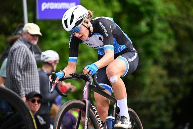 Brabantse Pijl - Fleche Brabanconne Women 2026 Cycling Race OVERIJSE, BELGIUM - APRIL 17 : Dijkstra Anneke (NED) of VolkerWessels Cycling Team during the 11th edition of De Brabantse Pijl - La Fleche Brabanconne Women an UCI ProSeries 1.Pro one day cycling road race for Women Elite of 125 km with start in Lennik and finish in Overijse on April 17, 2026 in Overijse, Belgium, 17 04 2026 ( Motordriver Guy De Vuyst - Overijse Belgium  Copyright: xTomasxSiskx