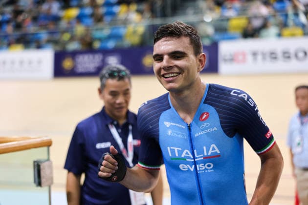 UCI Track World Cup: Hong Kong Picture by Alex Whitehead SWpix.com - 17 04 2026 - Cycling - UCI Track World Cup: Hong Kong - Hong Kong Velodrome, Tseung Kwan O, Hong Kong, China - Men™s Elimination Race - Final - Matteo Fiorin (Italy) Wins the Men™s Elimination Race Hong Kong Hong Kong Velodrome Hong Kong SAR, CHINA Copyright: x xSWpix.comx(t axPhotographyxHubxLtd)xAlexxWhitehead SWpix.comx SWP-3030-12679