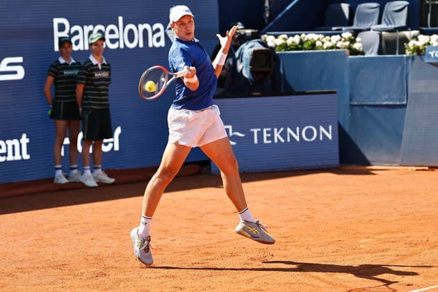 Hamad Medjedovic (SRB), APRIL 17, 2026 - Tennis : Hamad Medjedovic during singles Quarter-finals match against Nuno Borges on the Barcelona Open Banc Sabadell tennis tournament at the Real Club de Tenis de Barcelona in Barcelona, Spain. Noxthirdxpartyxsales  aflo_327230210