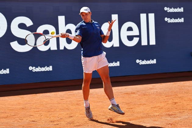 Hamad Medjedovic (SRB), APRIL 17, 2026 - Tennis : Hamad Medjedovic during singles Quarter-finals match against Nuno Borges on the Barcelona Open Banc Sabadell tennis tournament at the Real Club de Tenis de Barcelona in Barcelona, Spain. Noxthirdxpartyxsales  aflo_327230392