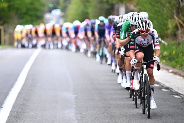Brabantse Pijl - Fleche Brabanconne 2026 Cycling Race OVERIJSE, BELGIUM - APRIL 17 : rider of team UAE Team Emirates - XRG leading the peloton during the 66th edition of De Brabantse Pijl - La Fleche Brabanconne an UCI ProSeries 1.Pro one day cycling road race for Men Elite of 162 km with start in Beersel and finish in Overijse on April 17, 2026 in Overijse, Belgium, 17 04 2026 ( Motordriver Kenny Verfaillie - Overijse Belgium  Copyright: xGvgx