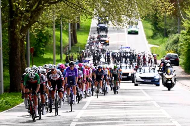 Brabantse Pijl - Fleche Brabanconne 2026 Cycling Race OVERIJSE, BELGIUM - APRIL 17 : Conca Filippo (ITA) of Team Jayco AlUla leading the peloton during the 66th edition of De Brabantse Pijl - La Fleche Brabanconne an UCI ProSeries 1.Pro one day cycling road race for Men Elite of 162 km with start in Beersel and finish in Overijse on April 17, 2026 in Overijse, Belgium, 17 04 2026 ( Motordriver Kenny Verfaillie - Overijse Belgium  Copyright: xGvgx