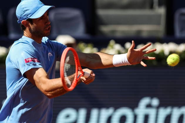 April 17, 2026, Barcelona, Barcelona, Spain: Nuno Borges of Portugal in action against Hamad Medjedovic of Serbia during the Quarter-finals tennis match of the Barcelona Open Banc Sabadell - Conde Godo 2026 Day 7 at Real Club de Tenis Barcelona on April 17, 2026 in Barcelona, Spain. Barcelona Open Banc Sabadell - Conde Godo 2026 Day 7  - ZUMAa181 20260417_zaa_a181_123 Copyright: xJavierxBorregox