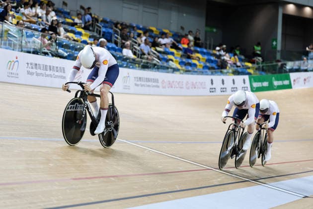 UCI Track World Cup: Hong Kong Picture by Alex Whitehead SWpix.com - 17 04 2026 - Cycling - UCI Track World Cup: Hong Kong - Hong Kong Velodrome, Tseung Kwan O, Hong Kong, China - Men™s Team Sprint - For Gold - Joseph Truman (Great Britain), Harry Ledingham-Horn (Great Britain), Matthew Richardson (Great Britain) Hong Kong Hong Kong Velodrome Hong Kong SAR, CHINA Copyright: x xSWpix.comx(t axPhotographyxHubxLtd)xAlexxWhitehead SWpix.comx SWP-3030-12734