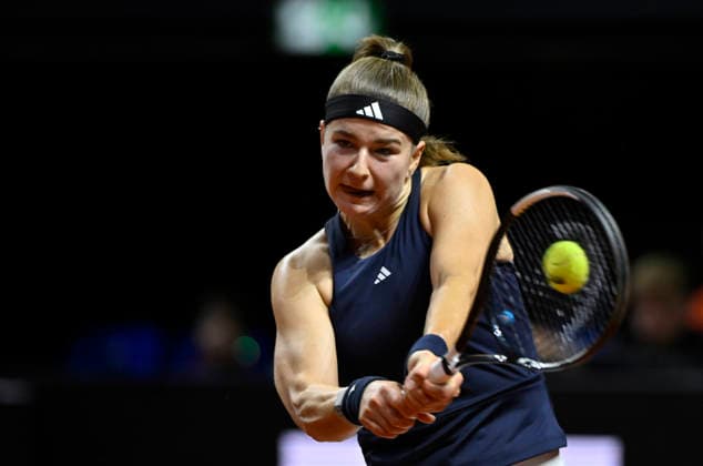 Karolina Muchova CZE Action Tennis Ladies Porsche Cup Porsche Tennis Grand Prix GP Stuttgart 2026 Porsche Arena 11 19 04 2026 DFL REGULATIONS PROHIBIT ANY USE OF PHOTOGRAPHS AS IMAGE SEQUENCES AND OR QUASI VIDEO Tennis Ladies Porsche Cup Porsche Tennis Grand Prix GP Stuttgart 2026