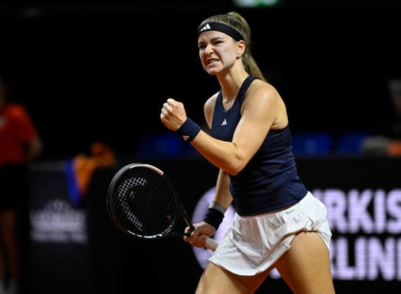 Karolina Muchova CZE Jubel Freude Emotion Tennis Damen Porsche Cup Porsche Tennis Grand Prix GP Stuttgart 2026 Porsche Arena 11 19 04 2026 DFL REGULATIONS PROHIBIT ANY USE OF PHOTOGRAPHS AS IMAGE SEQUENCES AND OR QUASI VIDEO Tennis Damen Porsche Cup Porsche Tennis Grand Prix GP Stuttgart 2026