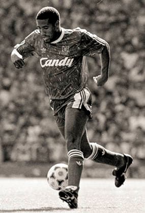 890819 Football, Football League First Division, England 1989-1990, Liverpool - Manchester City: Liverpools John Barnes. Photo: BILDBYRAN D159_09 D159_09 Liverpool Manchester City scanx Barclays League Div 1 dia bbeng fotboll football soccer football league first division division one division 1 premier league england season 1989-1990 1989-90 1989 90 89 90 89-90 1989 anfield *** 890819 Football, Football League First Division, England 1989 1990, Liverpool Manchester City Liverpools John Barnes Photo BILDBYRAN D159 09 D159 09 Liverpool Manchester City scanx Barclays League Div 1 dia bbeng fotboll football soccer football league first division division division one division 1 premier league england season 1989 1990 1989 90 1989 90 90 89 90 89 90 1989 anfield  Copyright: BILDBYRAN BB890819BB105
