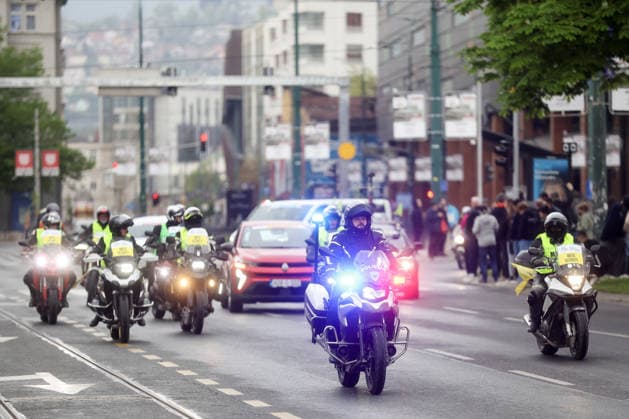 Tour of Bosnia and Herzegovina Cycling Race Begins in Sarajevo Security personnel and a police motorbike are seen ahead of the start of the international cycling race Tour of Bosnia and Herzegovina in Sarajevo, Bosnia and Herzegovina on April 17, 2026, ensuring safety along the route.  ArminxDurgut PIXSELL