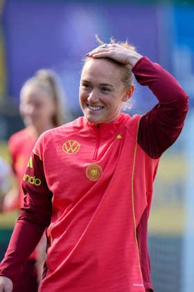 Ried im Innkreis, Austria 17 April 2026 Preparation for the womens World Cup qualifier Austria vs Germany Final training In the picture Lisanne Gräwe Graewe Germany Copyright: HMBxMedia MadeleinexFantini