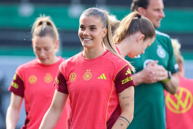 Ried im Innkreis, Austria 17 April 2026 Preparation for the womens World Cup qualifier Austria vs Germany Final training In the picture Selina Cerci Germany Copyright: HMBxMedia MadeleinexFantini