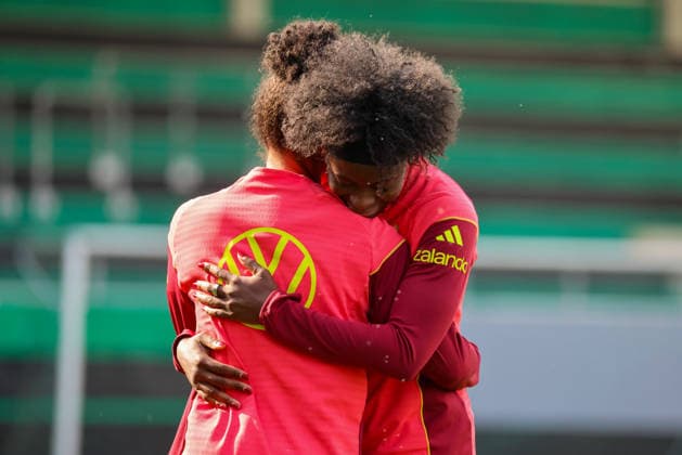 Ried im Innkreis, Austria 17 April 2026 Preparation for the womens World Cup qualifier Austria vs Germany Final training In the picture from left Shekiera Martinez Germany hugs Nicole Anyomi Germany Copyright: HMBxMedia MadeleinexFantini