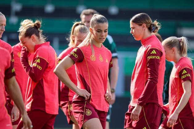 Ried im Innkreis, Austria 17 April 2026 Preparation for the womens World Cup qualifier Austria vs Germany Final training In the picture Selina Cerci Germany Copyright: HMBxMedia MadeleinexFantini