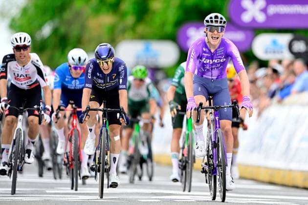 Brabantse Pijl - Fleche Brabanconne 2026 Cycling Race OVERIJSE, BELGIUM - APRIL 17 : Foldager Anders (DEN) of Team Jayco AlUla wins the sprint, second place for Hermans Quinten (BEL) of Pinarello Q36.5 Pro Cycling Team, third place for Cosnefroy Benoit (FRA) of UAE Team Emirates - XRG during the 66th edition of De Brabantse Pijl - La Fleche Brabanconne an UCI ProSeries 1.Pro one day cycling road race for Men Elite of 162 km with start in Beersel and finish in Overijse on April 17, 2026 in Overijse, Belgium, 17 04 2026 ( Motordriver Kenny Verfaillie - Overijse Belgium  Copyright: xJanxDexMeuleneirx