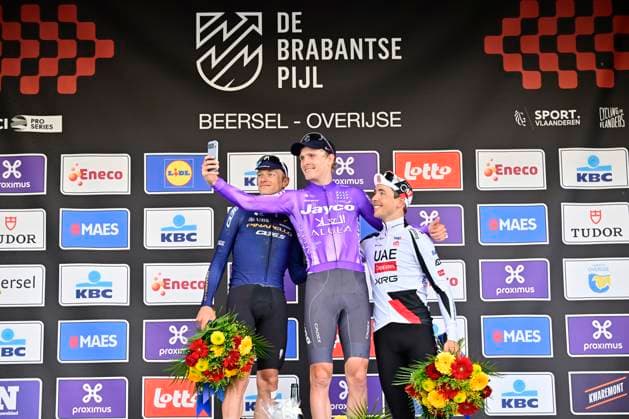 Brabantse Pijl - Fleche Brabanconne 2026 Cycling Race OVERIJSE, BELGIUM - APRIL 17 : Hermans Quinten (BEL) of Pinarello Q36.5 Pro Cycling Team, Foldager Anders (DEN) of Team Jayco AlUla and Cosnefroy Benoit (FRA) of UAE Team Emirates - XRG pictured during the podium ceremony of the 66th edition of De Brabantse Pijl - La Fleche Brabanconne an UCI ProSeries 1.Pro one day cycling road race for Men Elite of 162 km with start in Beersel and finish in Overijse on April 17, 2026 in Overijse, Belgium, 17 04 2026 ( Motordriver Kenny Verfaillie - Overijse Belgium  Copyright: xJanxDexMeuleneirx