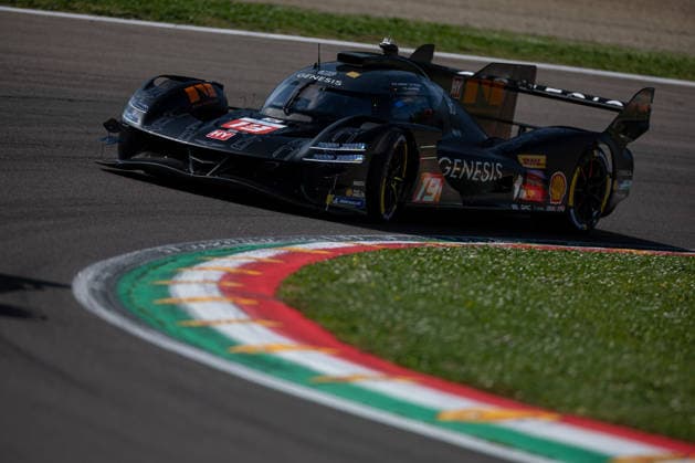 The 19 Genesis GMR-001 of Genesis Magma Racing, driven by Mathieu JAMINET (FRA), Paul-Loup CHATIN (FRA) and Daniel JUNCADELLA (ESP), in action during the FIA World Endurance Championship 6 Hours of Imola at Autodromo Enzo e Dino Ferrari in Imola, Italy, April 17-19, 2026. during WEC - 6 Hours of Imola, Endurance race in Imola, Italy, April 17 2026  Copyright: xDanielexPaglino IPAxSportx xipa-agency.netx xx IPA_74024069 IPA_Agency_IPA74024069