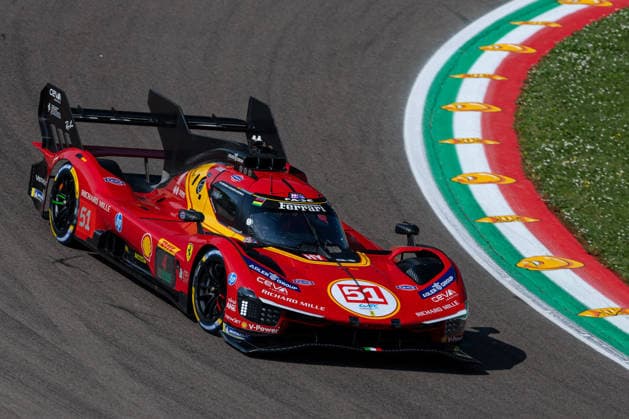 The 51 Ferrari 499p of Ferrari AF Corse, driven by Alessandro PIER GUIDI (ITA), James CALADO (GBR) and Antonio GIOVINAZZI (ITA), in action during the FIA World Endurance Championship 6 Hours of Imola at Autodromo Enzo e Dino Ferrari in Imola, Italy, April 17-19, 2026. during WEC - 6 Hours of Imola, Endurance race in Imola, Italy, April 17 2026  Copyright: xDanielexPaglino IPAxSportx xipa-agency.netx xx IPA_74024146 IPA_Agency_IPA74024146