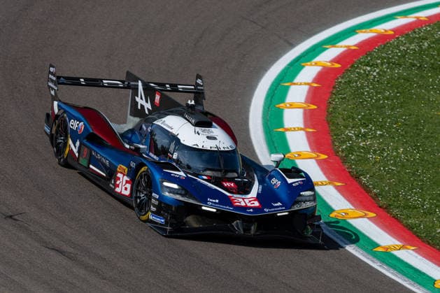 The 36 Alpine A424 of Alpine Endurance Team, driven by Frederic MAKOWIECKI (FRA), Victor MARTINS (FRA) and Jules GOUNON (FRA), in action during the FIA World Endurance Championship 6 Hours of Imola at Autodromo Enzo e Dino Ferrari in Imola, Italy, April 17-19, 2026. during WEC - 6 Hours of Imola, Endurance race in Imola, Italy, April 17 2026  Copyright: xDanielexPaglino IPAxSportx xipa-agency.netx xx IPA_74024168 IPA_Agency_IPA74024168