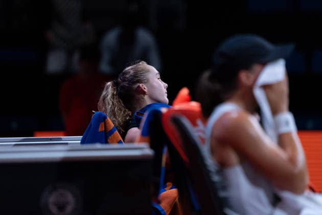 Mirra Andreeva RUS in picture, GER, Mirra Andreeva vs Iga Swiatek, Tennis, ATP Tournament, WTA 500, Porsche Tennis Grand Prix, Quarterfinals, 15 04 2026, GER, Mirra Andreeva vs Iga Swiatek, Tennis, ATP Tournament, WTA 500, Porsche Tennis Grand Prix, Quarterfinals, 15 04 2026, Stuttgart Copyright: xEibner-Pressefoto EdwardxCheungx EP_ECG