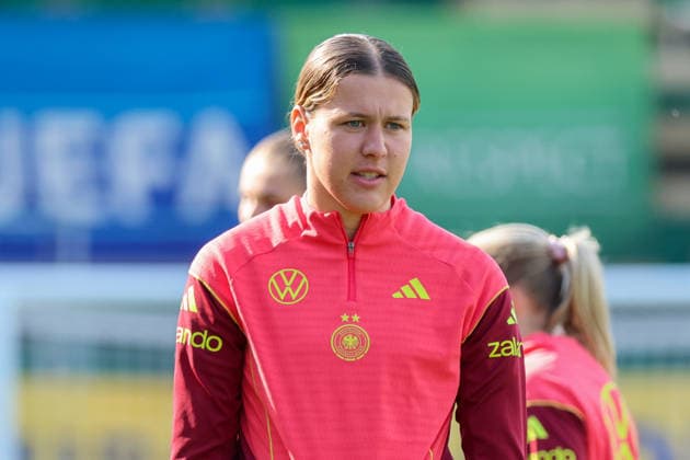 Ried im Innkreis, Austria 17 April 2026 Preparation for the Womens World Cup qualifier Austria vs Germany Final training In the picture Larissa Mühlhaus Muehlhaus Germany Copyright: HMBxMedia MadeleinexFantini