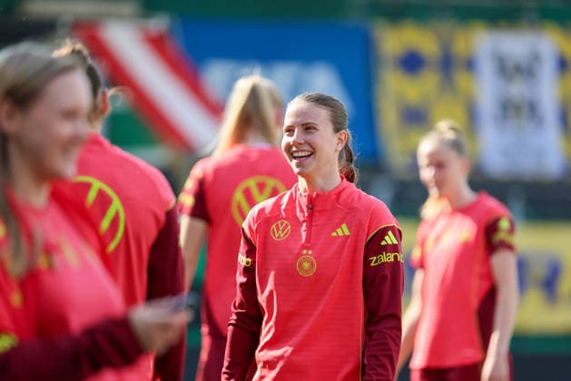 Ried im Innkreis, Austria 17 April 2026 Preparation for the womens World Cup qualifier Austria vs Germany Final training In the picture Sarah Mattner Trembleau Germany Copyright: HMBxMedia MadeleinexFantini