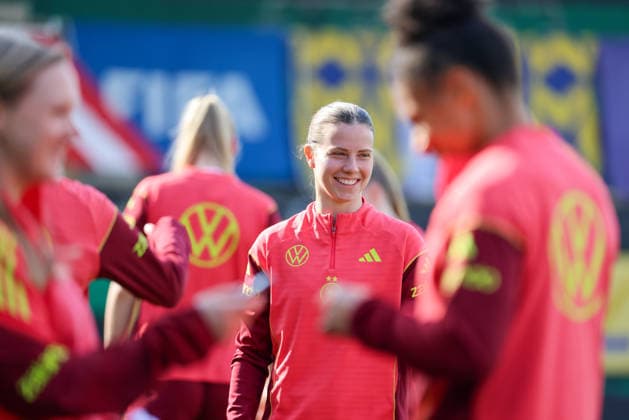 Ried im Innkreis, Austria 17 April 2026 Preparation for the Womens World Cup qualifier Austria vs Germany Final training Sarah Mattner Trembleau Germany In the picture Copyright: HMBxMedia MadeleinexFantini