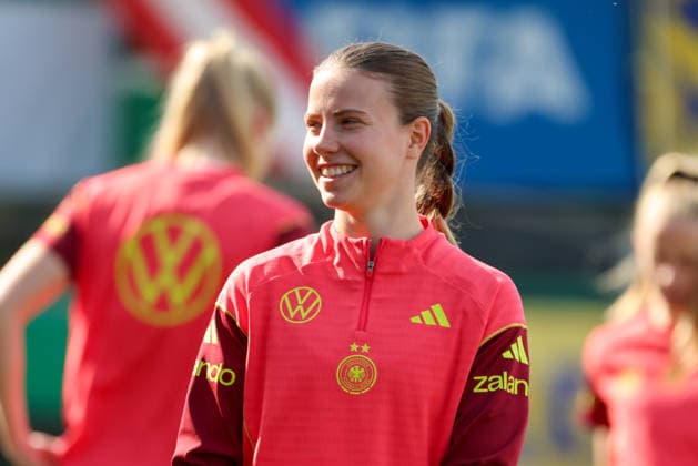 Ried im Innkreis, Austria 17 April 2026 Preparation for the womens World Cup qualifier Austria vs Germany Final training In the picture Sarah Mattner Trembleau Germany Copyright: HMBxMedia MadeleinexFantini