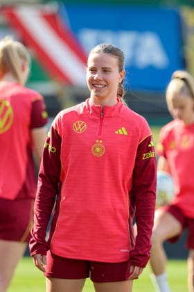 Ried im Innkreis, Austria 17 April 2026 Preparation for the womens World Cup qualifier Austria vs Germany Final training In the picture Sarah Mattner Trembleau Germany Copyright: HMBxMedia MadeleinexFantini