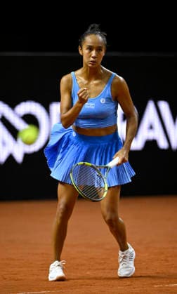 Leylah Fernandez CAN Jubel Freude Emotion Tennis Damen Porsche Cup Porsche Tennis Grand Prix GP Stuttgart 2026 Porsche Arena 11 19 04 2026 DFL REGULATIONS PROHIBIT ANY USE OF PHOTOGRAPHS AS IMAGE SEQUENCES AND OR QUASI VIDEO Tennis Damen Porsche Cup Porsche Tennis Grand Prix GP Stuttgart 2026