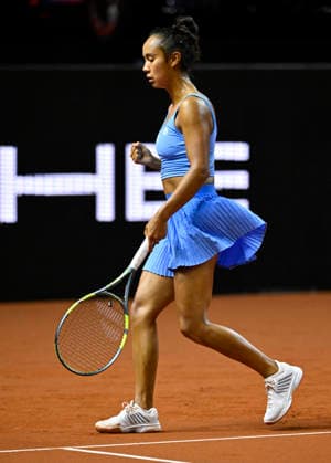 Leylah Fernandez CAN Jubel Freude Emotion Tennis Damen Porsche Cup Porsche Tennis Grand Prix GP Stuttgart 2026 Porsche Arena 11 19 04 2026 DFL REGULATIONS PROHIBIT ANY USE OF PHOTOGRAPHS AS IMAGE SEQUENCES AND OR QUASI VIDEO Tennis Damen Porsche Cup Porsche Tennis Grand Prix GP Stuttgart 2026