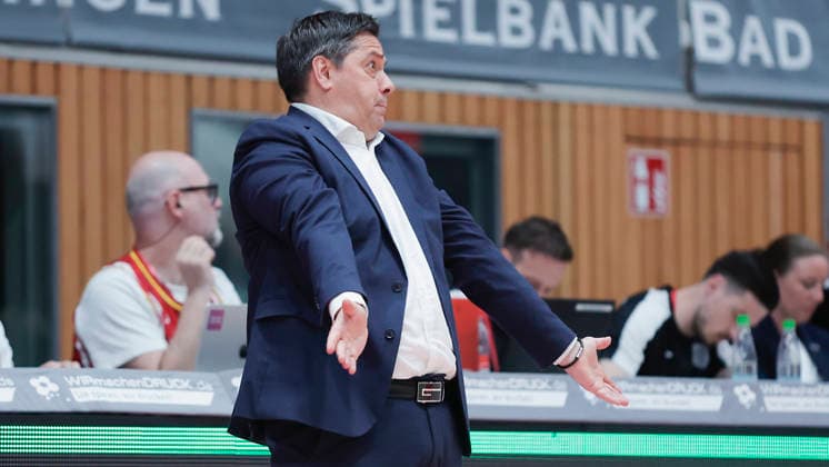 Head Coach Sasa Filipovski Wuerzburg Baskets 17 04 2026, Fitness First Wuerzburg Baskets vs SKYLINERS Frankfurt, easyCredit BBL, Matchday 30, Germany, 97072, tectake Arena Wuerzburg, Copyright: HMBxMedia xJulienxBecker