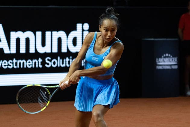 Leylah Fernandez CAN pictured on the ball, action, GER, Elena Rybakina vs Leylah Fernandez, tennis, ATP tournament, WTA 500, Porsche Tennis Grand Prix, quarterfinals, 15 04 2026, GER, Elena Rybakina vs Leylah Fernandez, tennis, ATP tournament, WTA 500, Porsche Tennis Grand Prix, quarterfinals, 15 04 2026, Stuttgart Copyright: xEibner-Pressefoto EdwardxCheungx EP_ECG